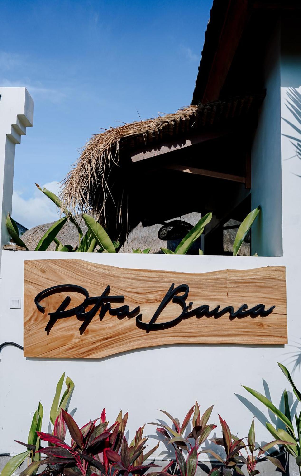 Petra Bianca Uluwatu Hotel Kültér fotó